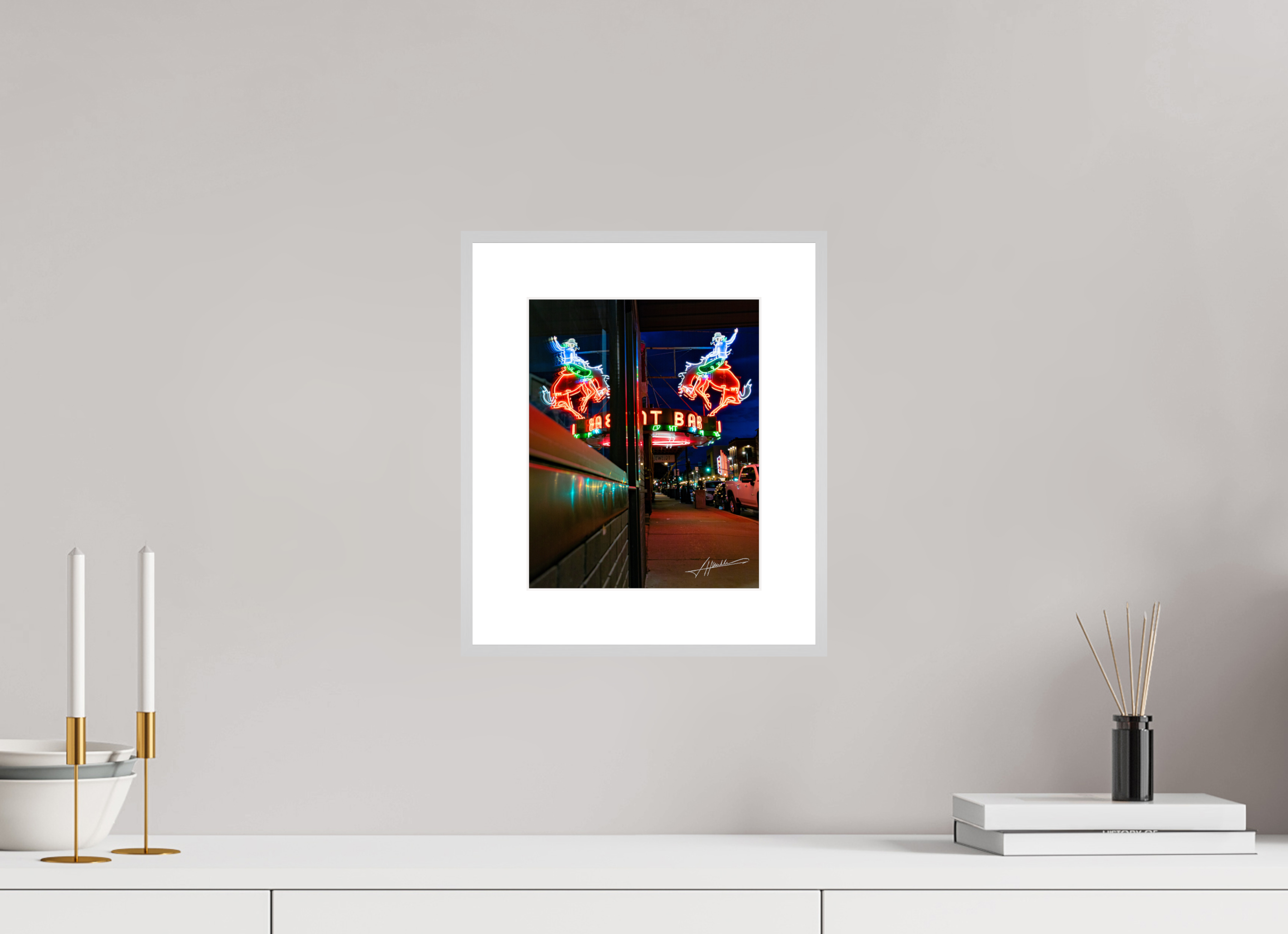 8 x 10″, Changeable Magnetic Frame Mint Bar Sherridan