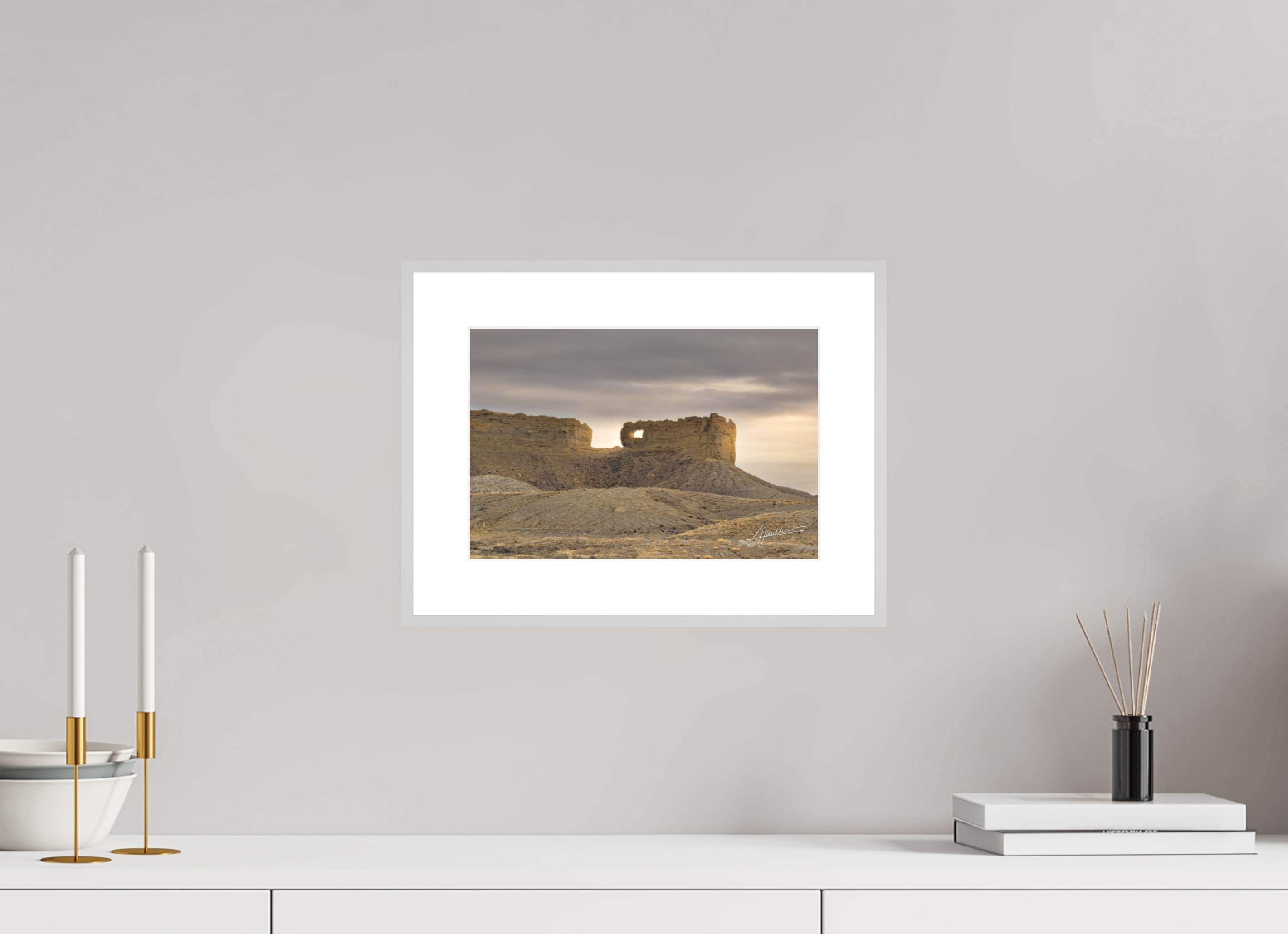 12 x 8″, Changeable Magnetic Frame Sun on the Buttes