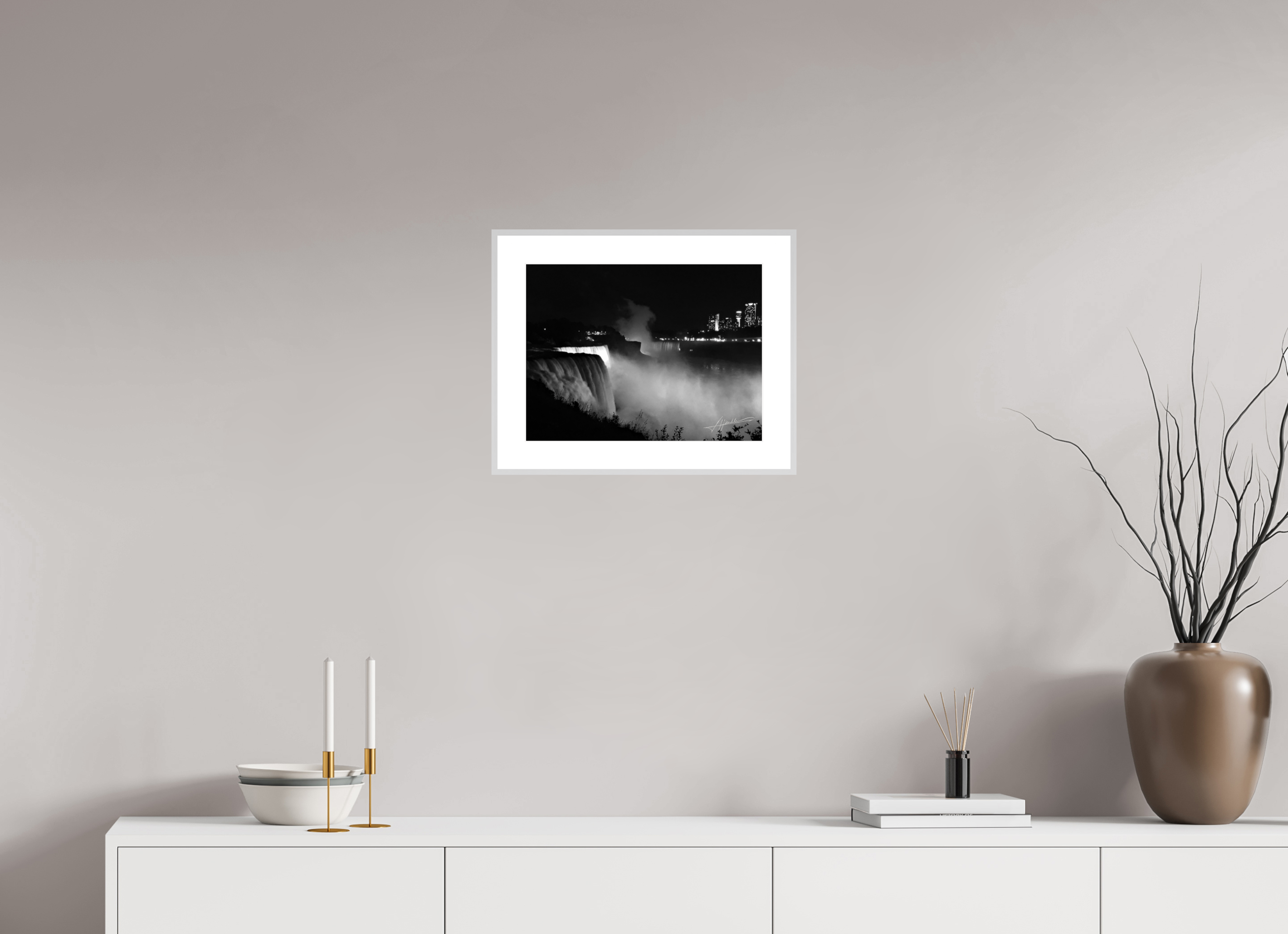 16 x 12″, Changeable Magnetic Frame A Night at Niagara