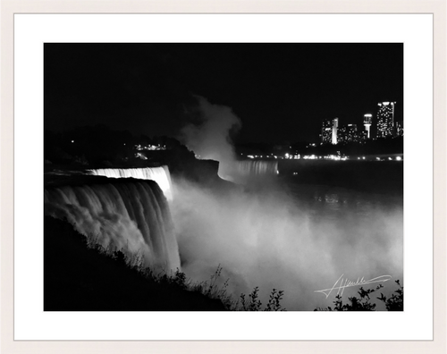 Main image A Night at Niagara