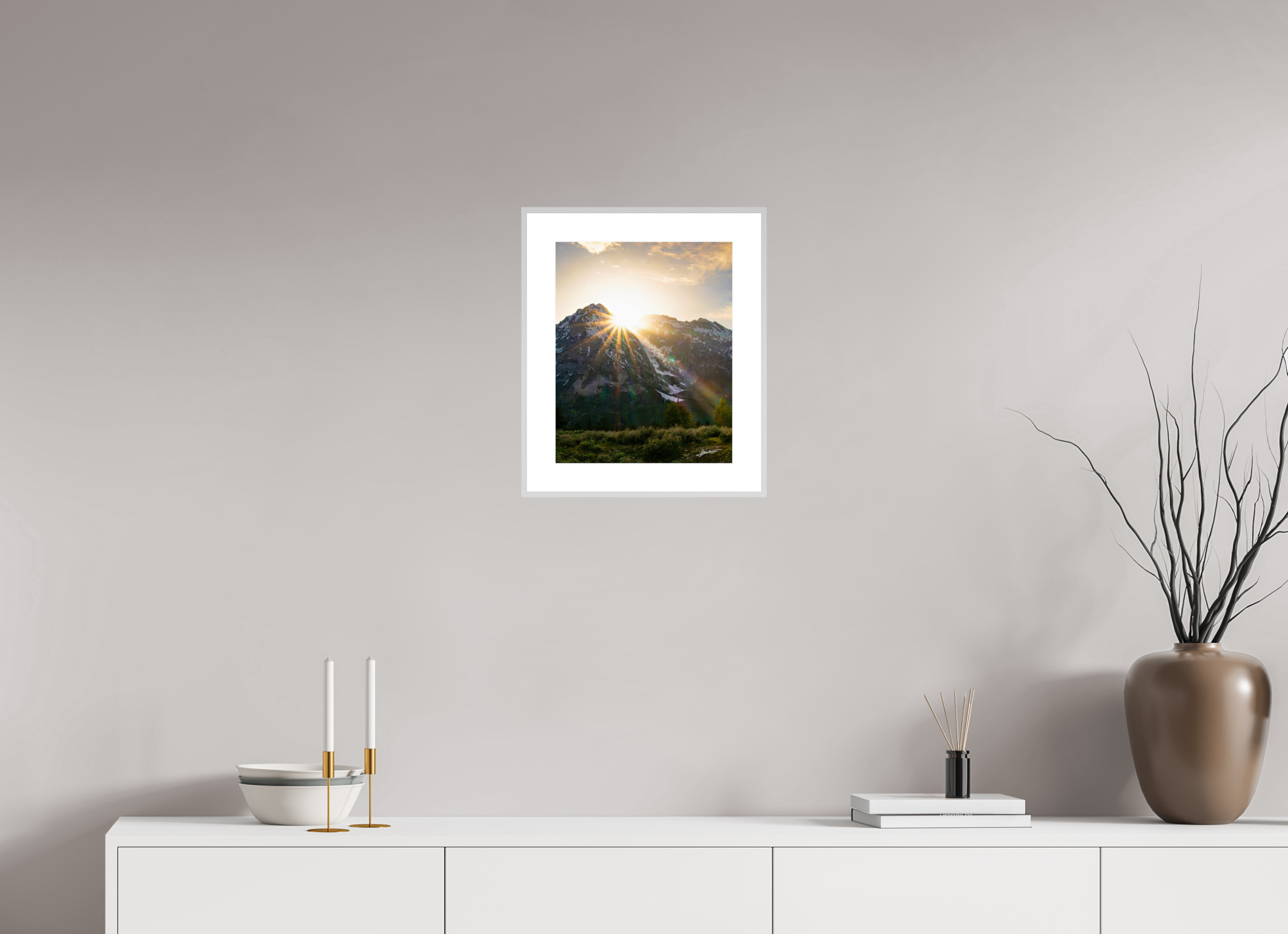 12 x 15″, Changeable Magnetic Frame The Last Ray