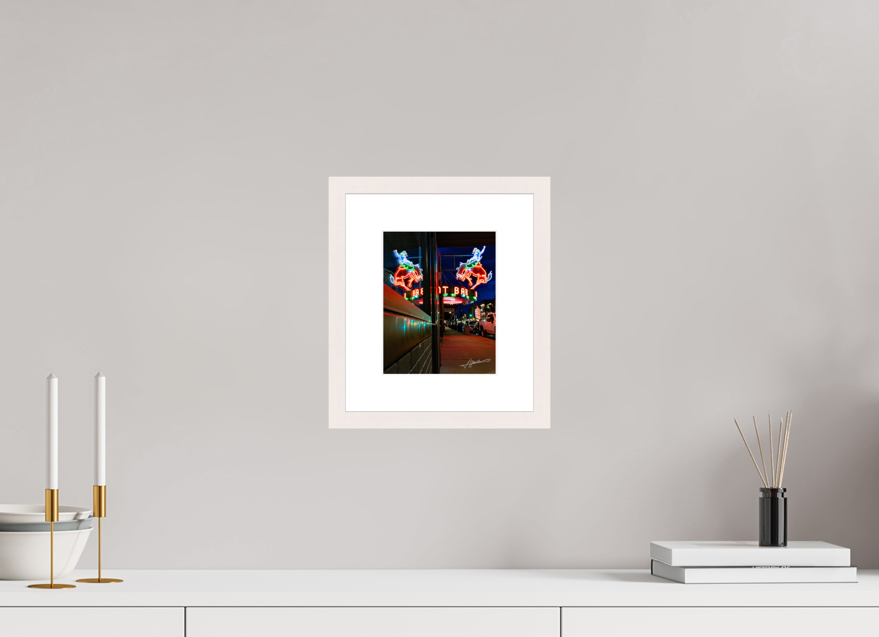 6 x 7.5″, Solid Wood Frame with Passe-partout Mint Bar Sherridan