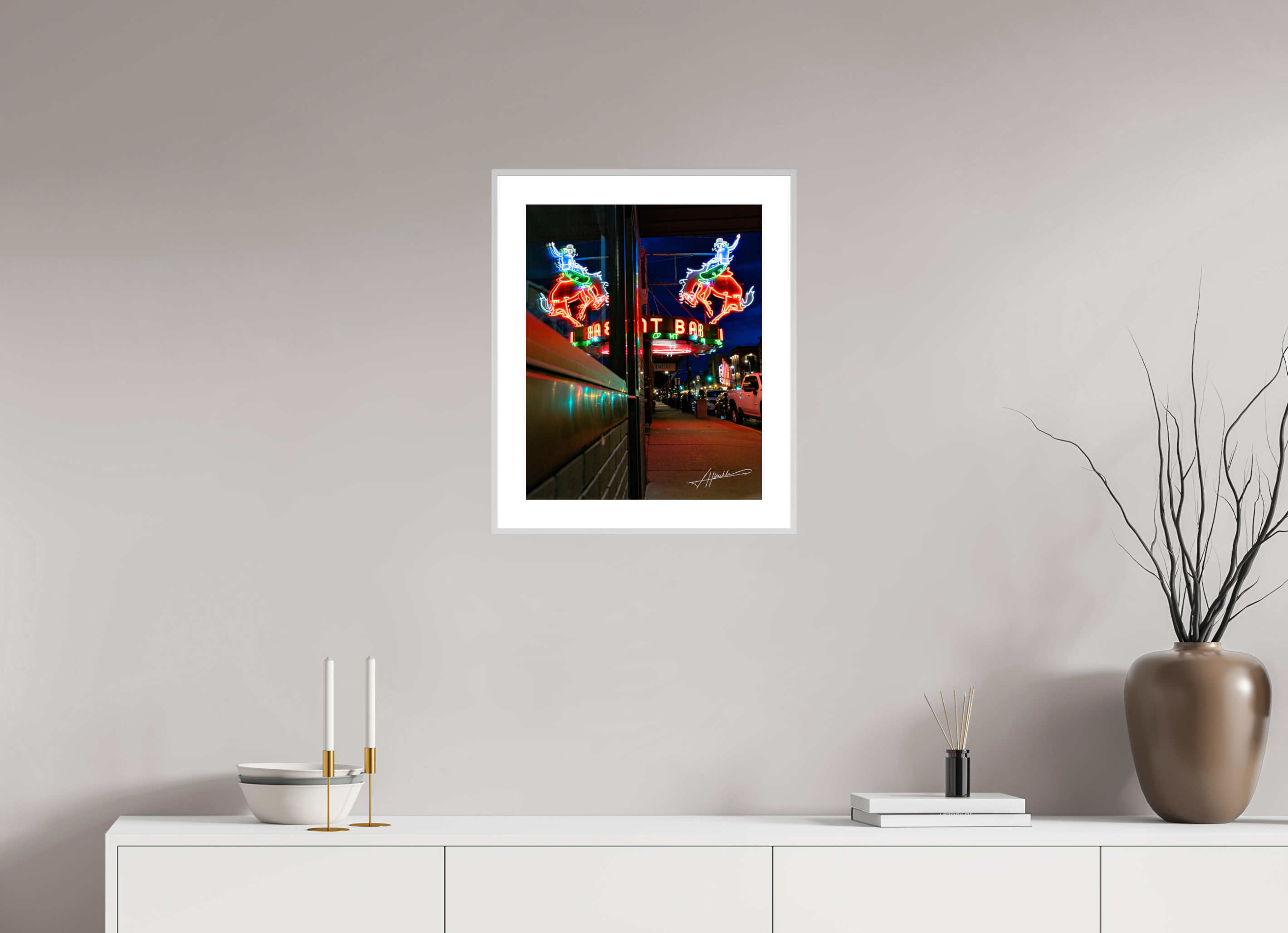 16 x 20″, Changeable Magnetic Frame Mint Bar Sherridan
