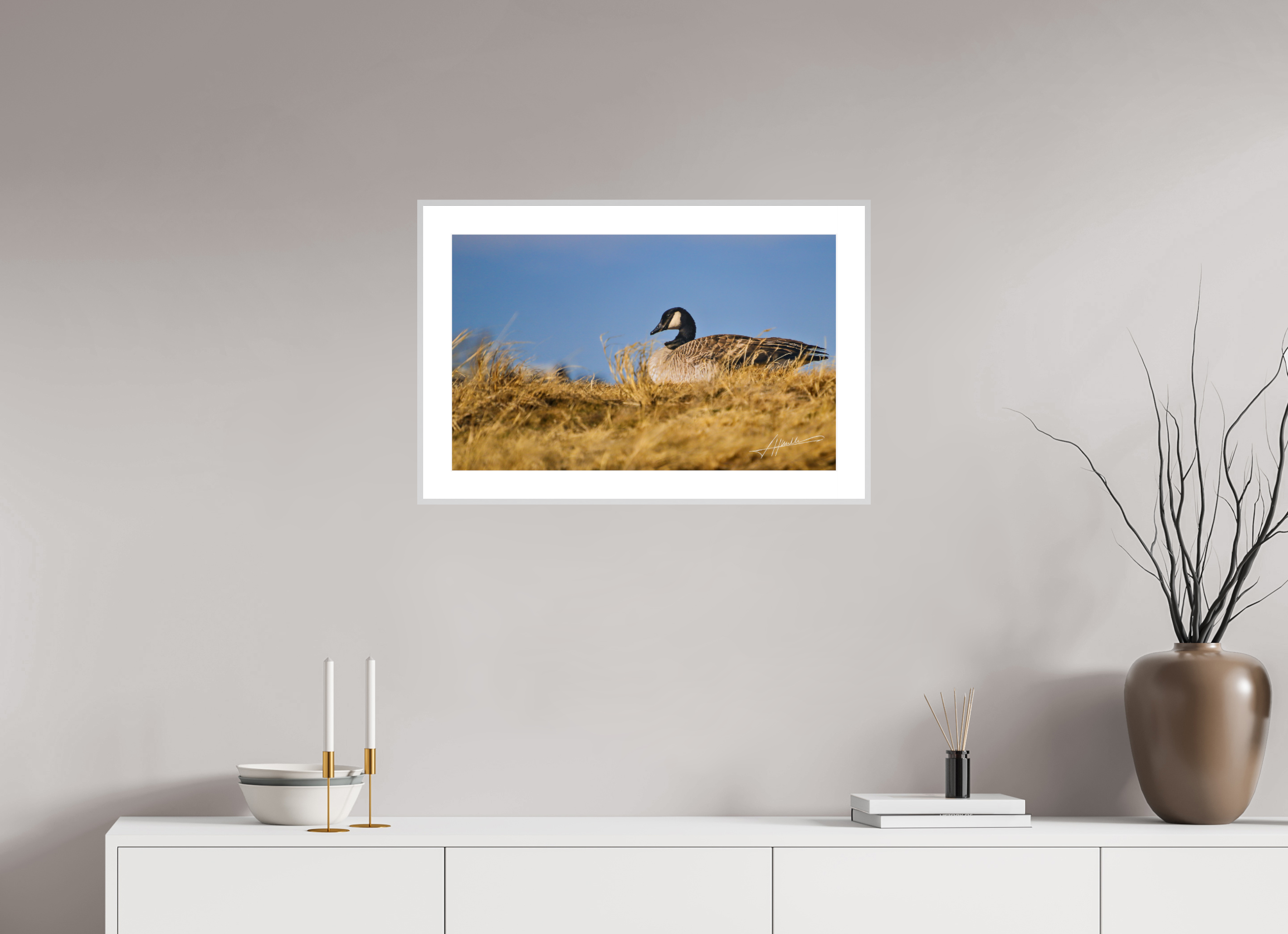 25.9 x 16″, Changeable Magnetic Frame The Nesting Goose