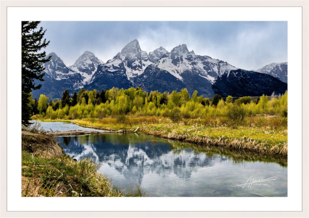 Main image Reflecting Peaks