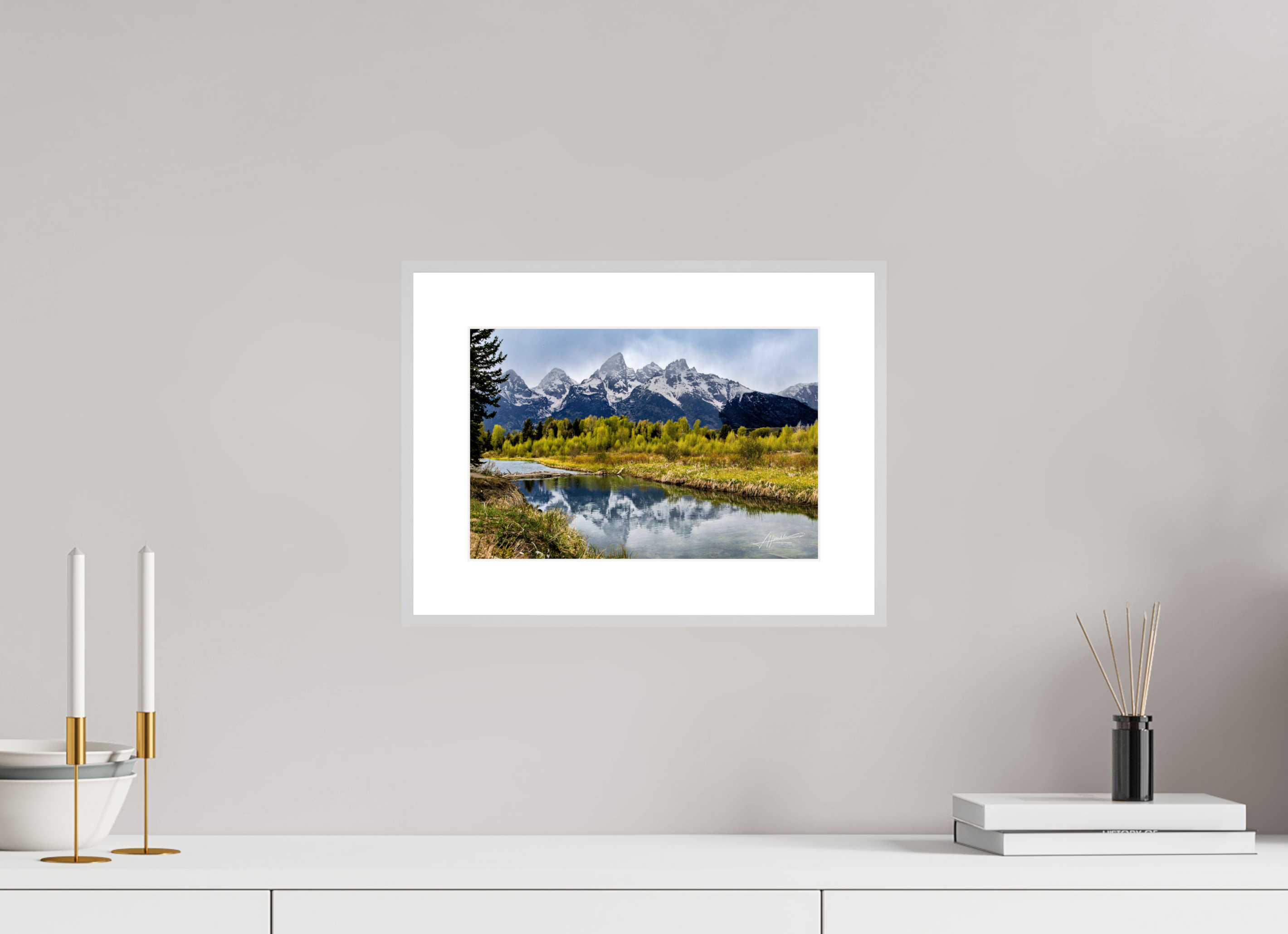 12 x 8″, Changeable Magnetic Frame Reflecting Peaks